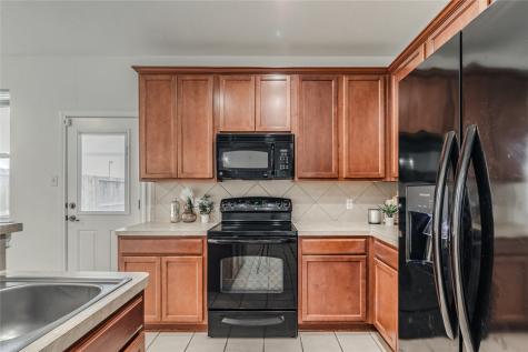 2714 Maybrook Hollow Lane Houston TX 77047