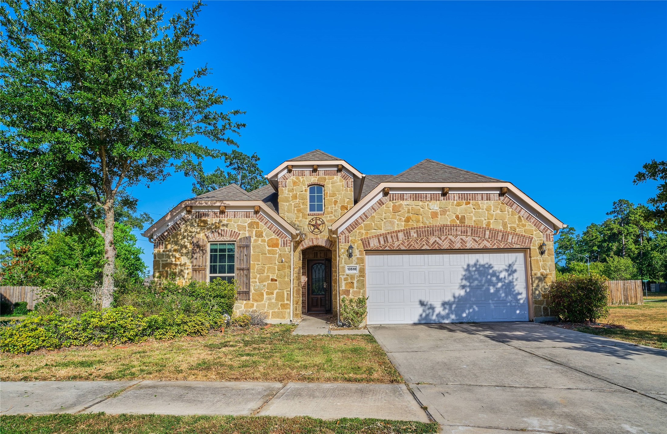 13510 Lake Willoughby Lane Houston TX 77044