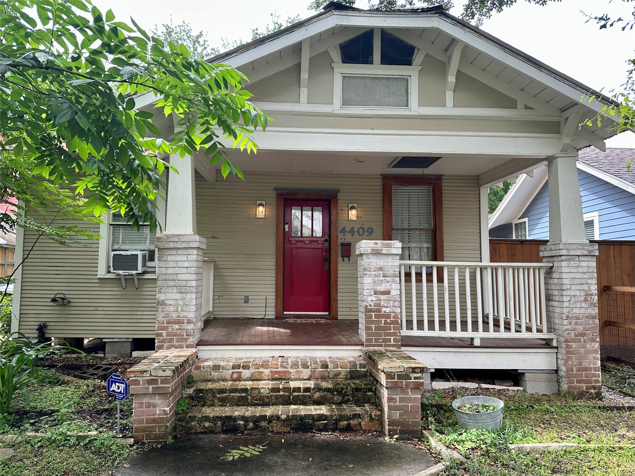 4409 Blossom Street Houston TX 77007