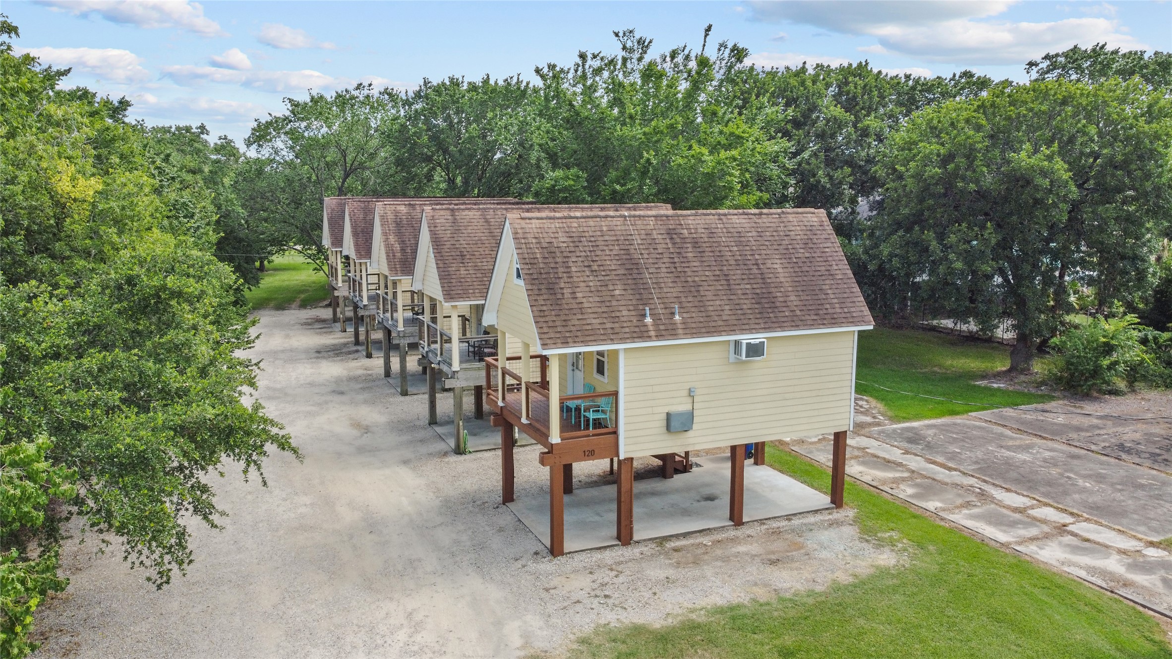 120 Grove Road 4 Kemah TX 77565