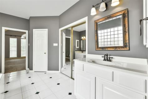 5803 Song Ridge Court Houston TX 77041