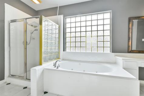 5803 Song Ridge Court Houston TX 77041