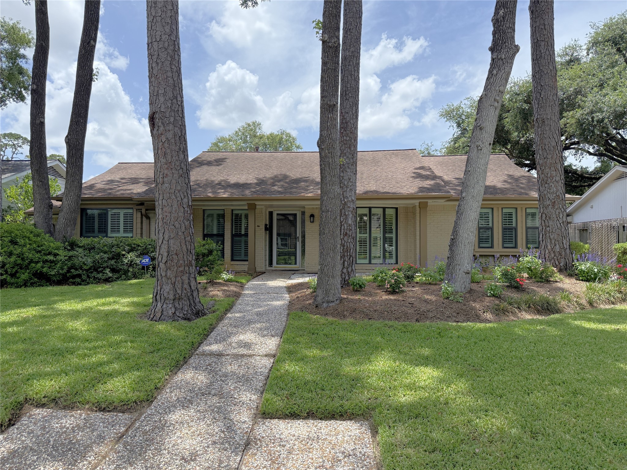 5007 Shady Nook Court Houston TX 77018