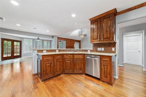 2110 Ridgeway Park Drive Kingwood TX 77339