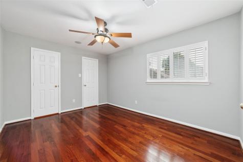 2110 Ridgeway Park Drive Kingwood TX 77339