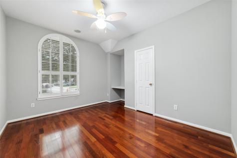 2110 Ridgeway Park Drive Kingwood TX 77339