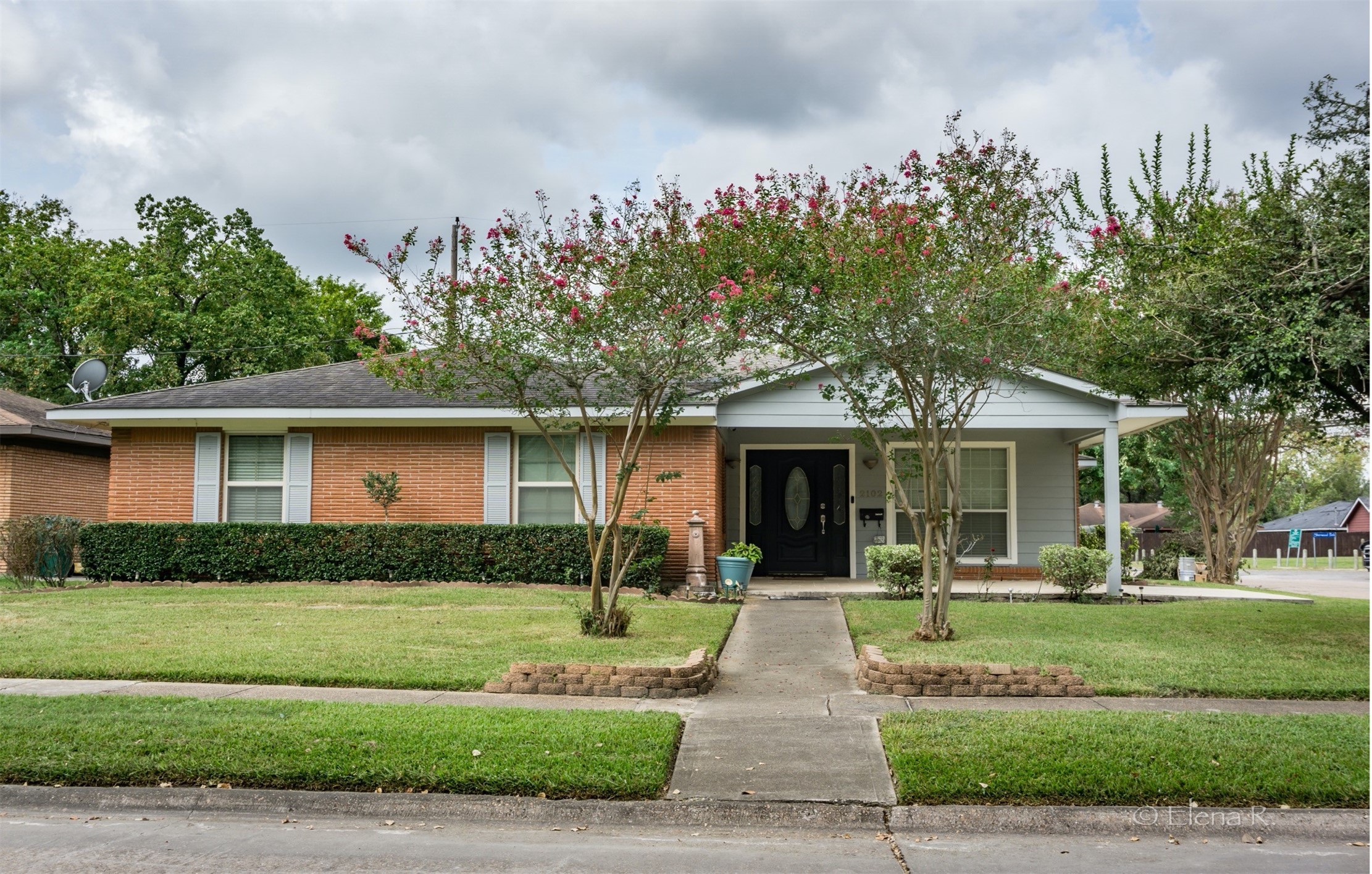 2102 Cleveland Street Pasadena TX 77502