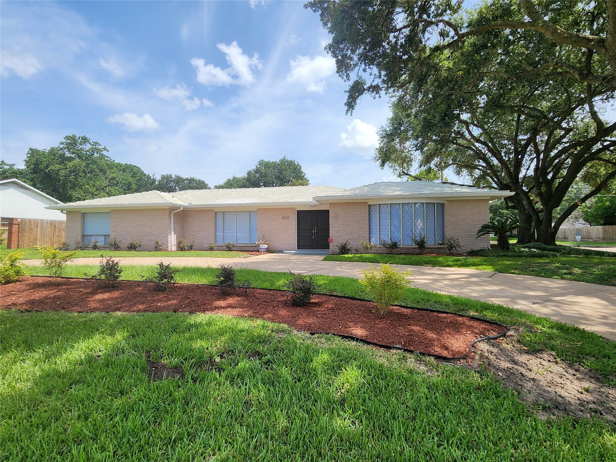 8023 S Braeswood Boulevard Houston TX 77071