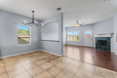 28434 Lockeridge Creek Drive Spring TX 77386