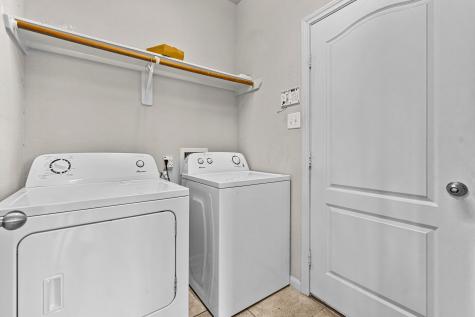 28434 Lockeridge Creek Drive Spring TX 77386