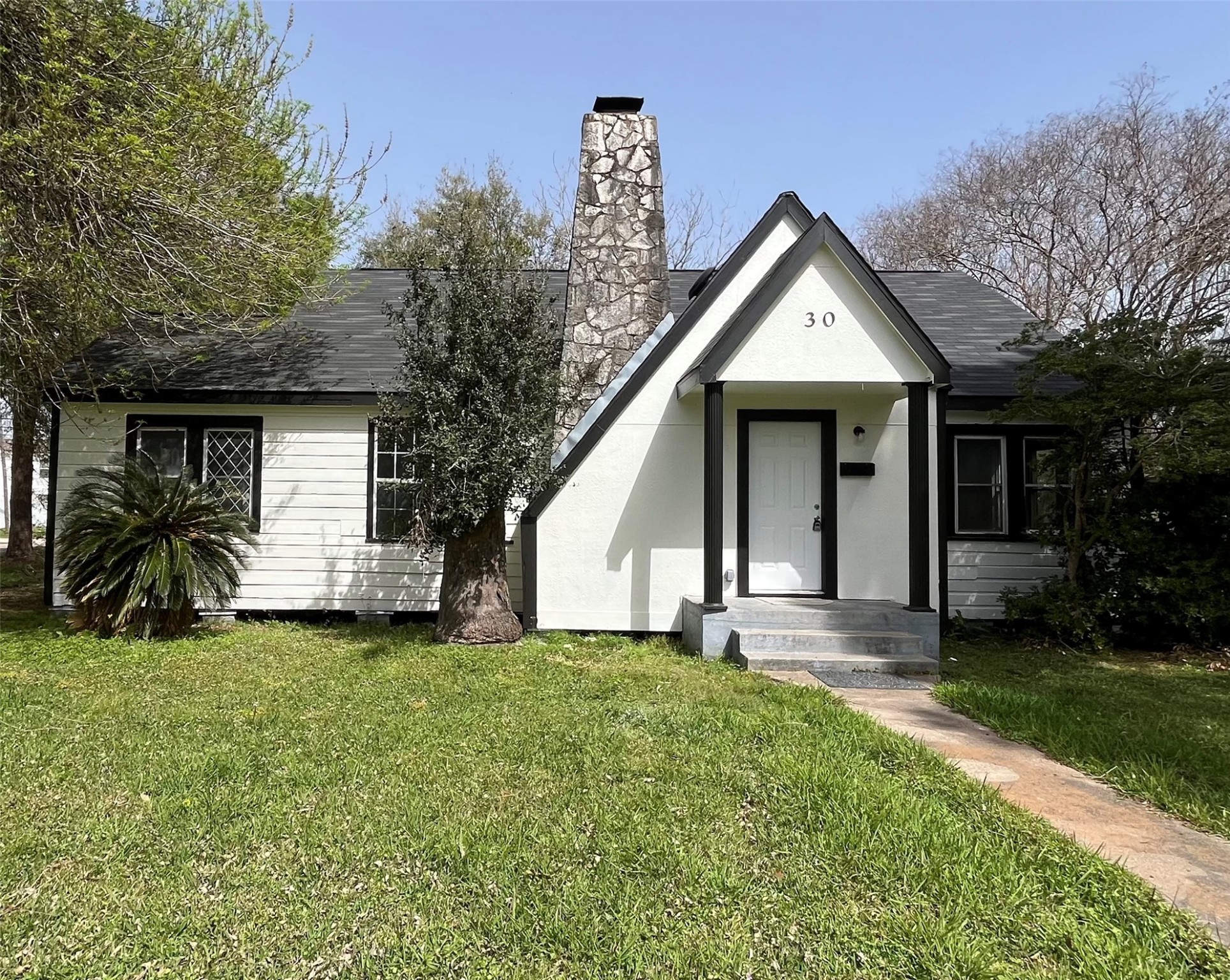 30 12th Avenue N Texas City TX 77590