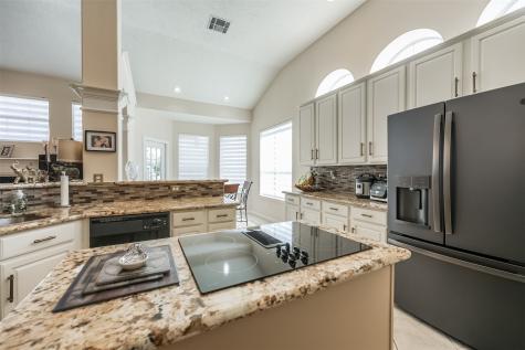 13719 Country Green Court Houston TX 77059