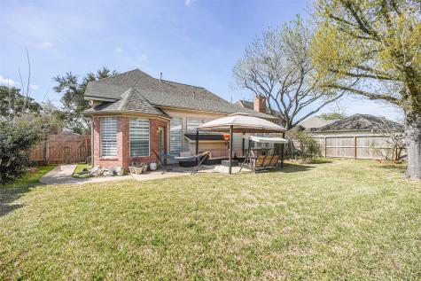 13719 Country Green Court Houston TX 77059