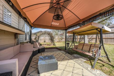 13719 Country Green Court Houston TX 77059