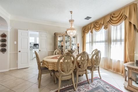 13719 Country Green Court Houston TX 77059