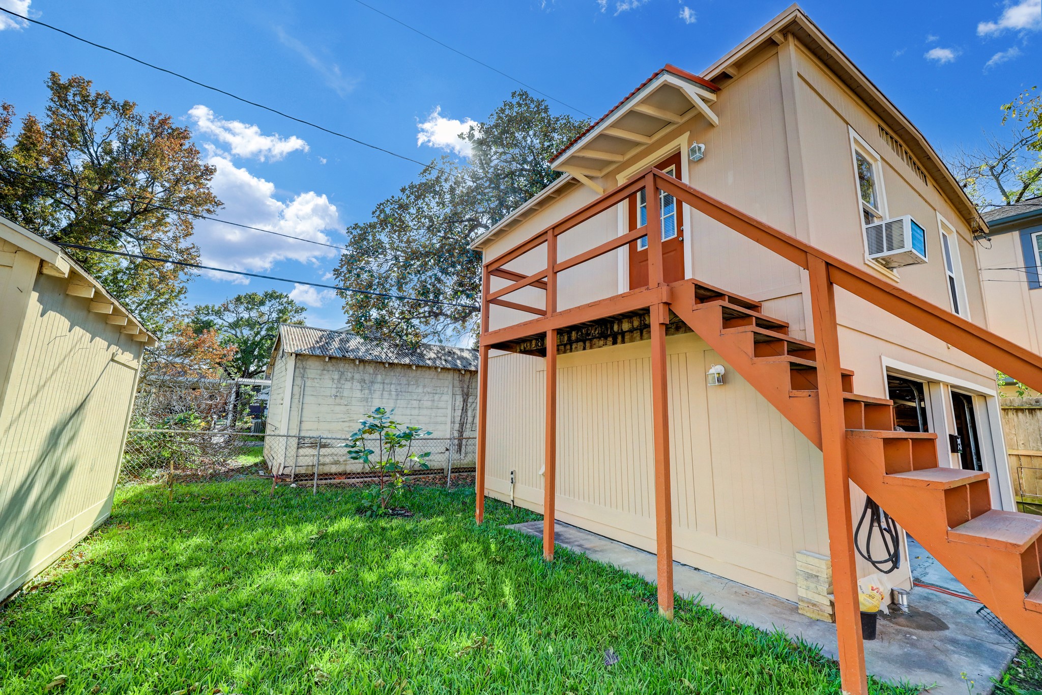 708 W Cottage Street Houston TX 77009