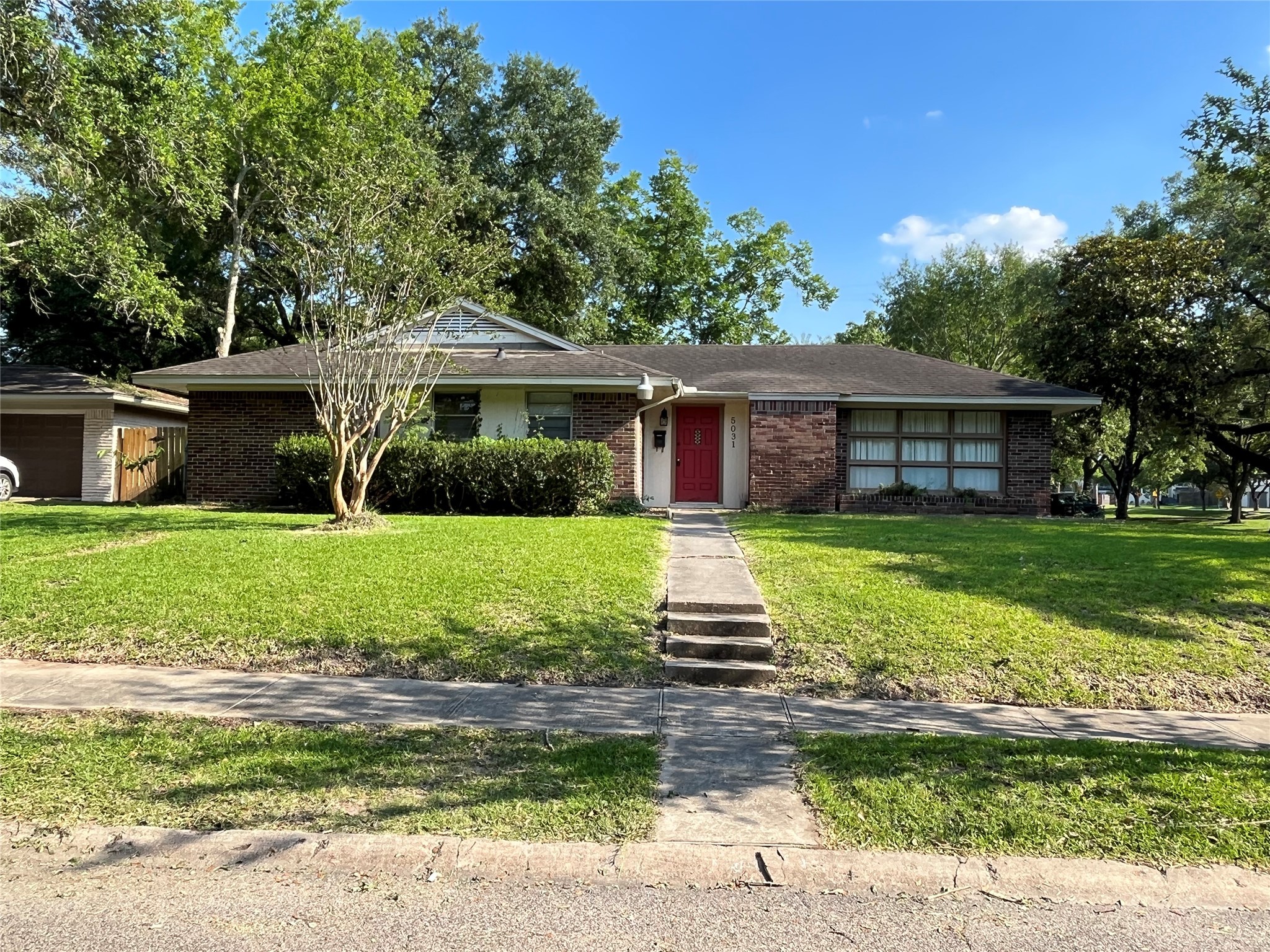 5031 Indigo Street Houston TX 77096