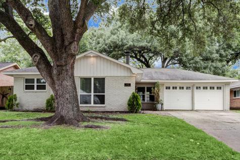 11010 Braewick Drive Houston TX 77096