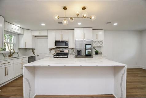 6834 Saint Augustine Street Houston TX 77021