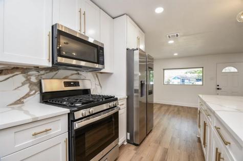 6834 Saint Augustine Street Houston TX 77021