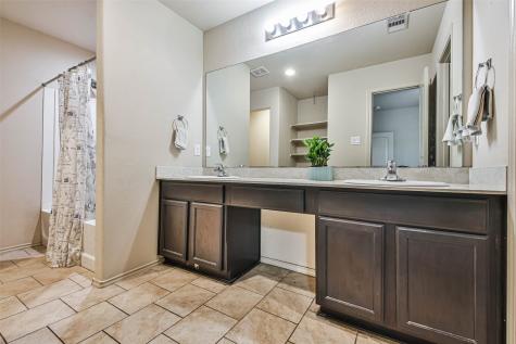 9418 Paloma Creek Drive Tomball TX 77375