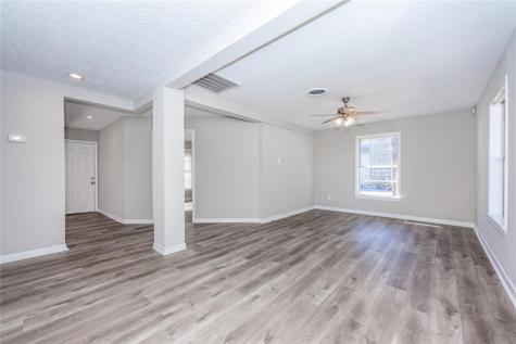 1101 W South Street Alvin TX 77511