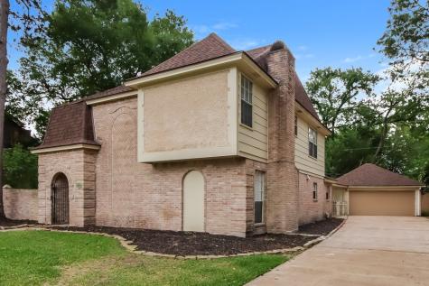 1807 Hamlin Valley Drive Houston TX 77090