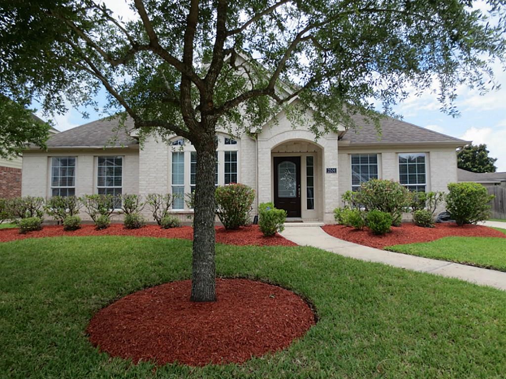 2504 Quiet Lake Court Pearland TX 77584