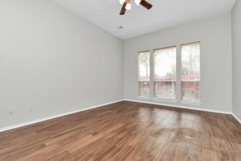9607 Wakefield Village Drive Houston TX 77095