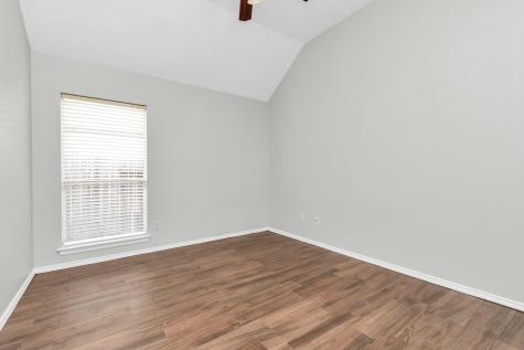 9607 Wakefield Village Drive Houston TX 77095