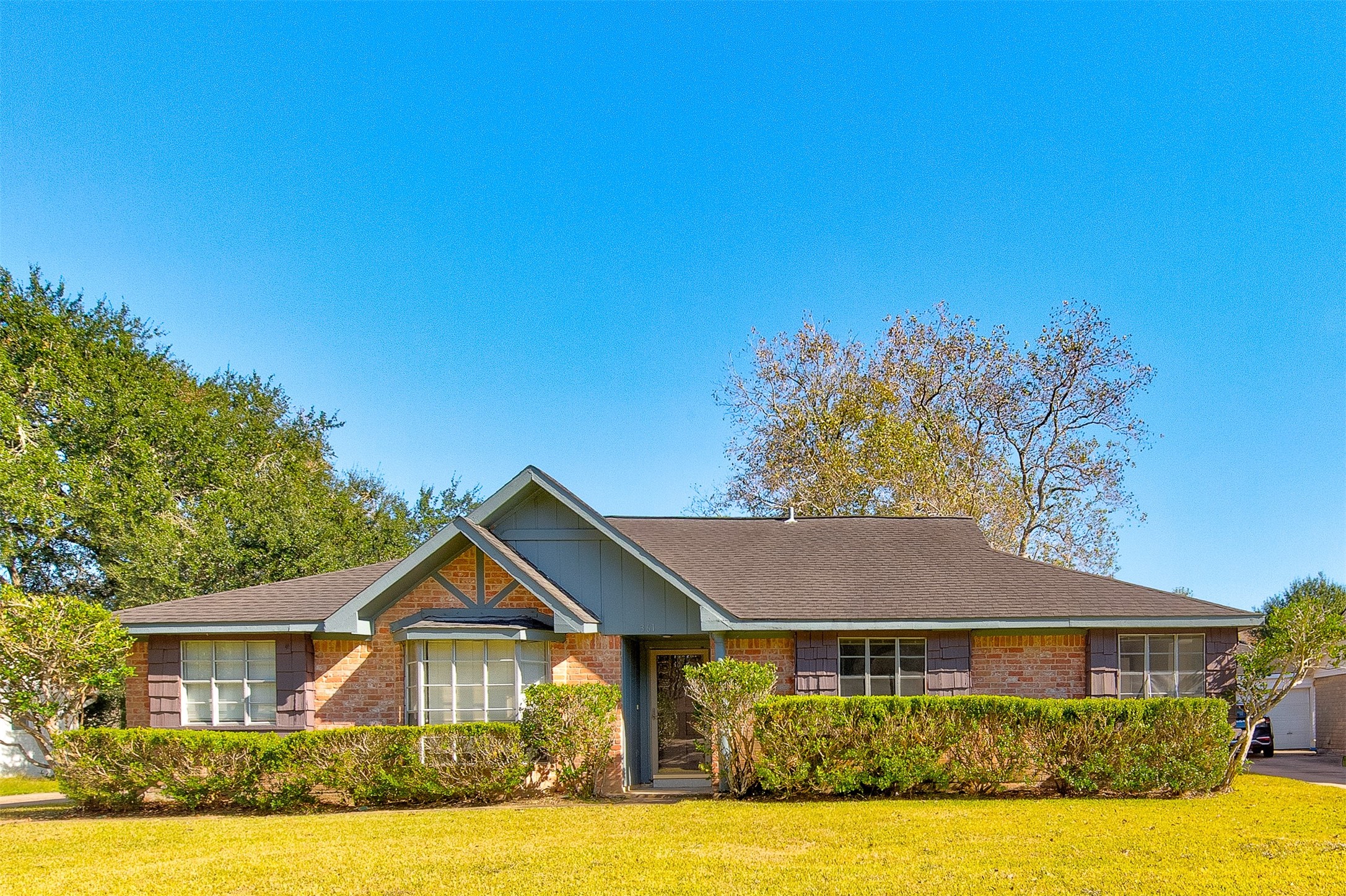 361 Dawn Hill Drive Friendswood TX 77546