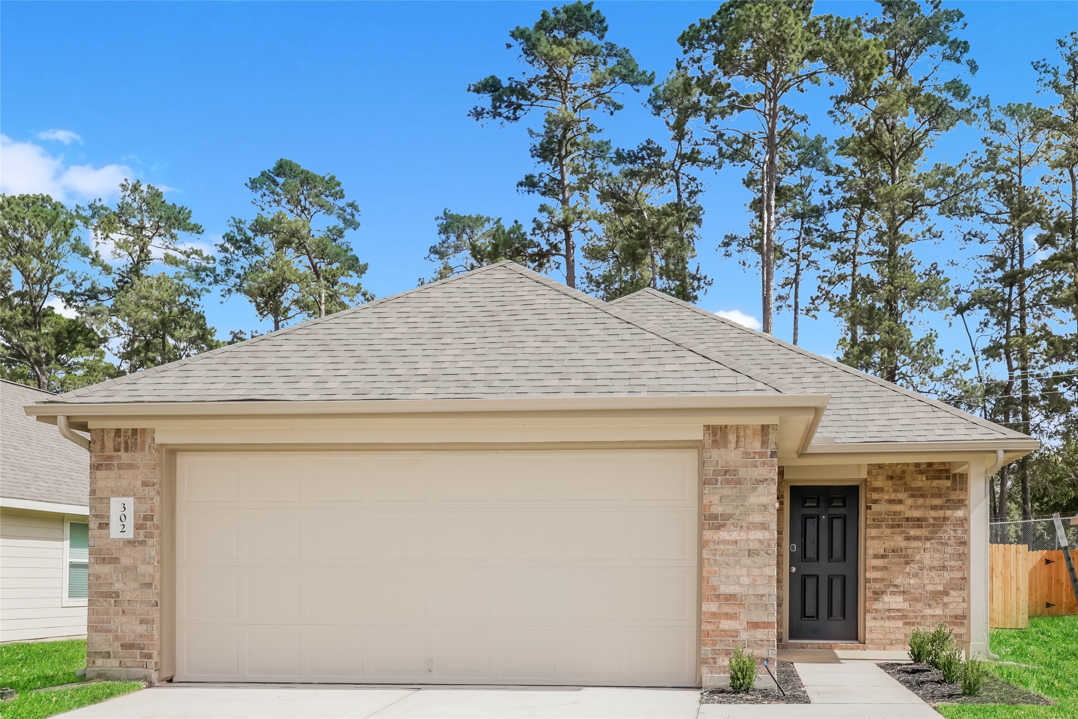 302 Blue Crane Street Huntsville TX 77320