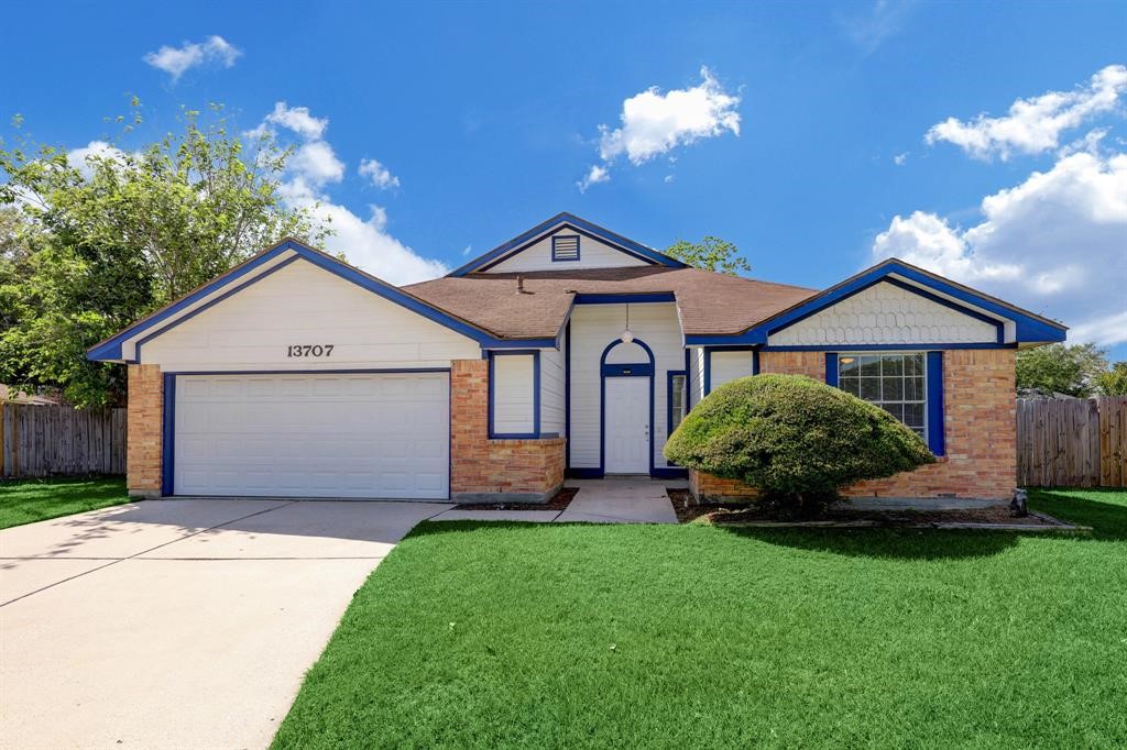 13707 Sablechase Court Houston TX 77014
