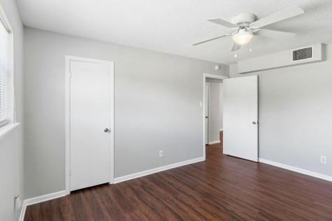 932 7th Avenue N 6 Texas City TX 77590