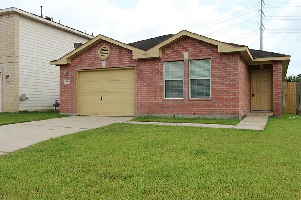 5015 Fox Mill Lane Spring TX 77389