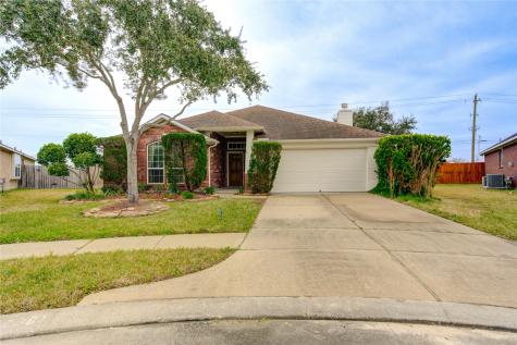 2981 Creek Falls Court Pearland TX 77581