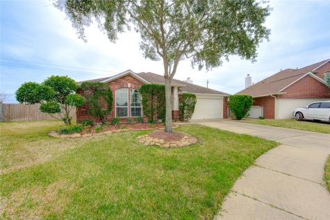 2981 Creek Falls Court Pearland TX 77581
