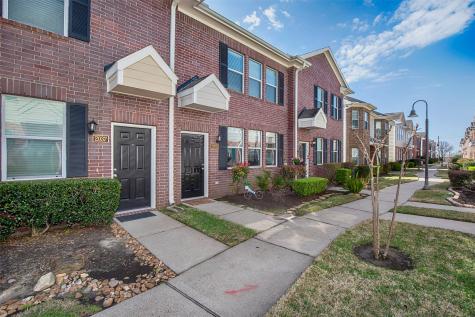 2035 Kemah Village Drive Kemah TX 77565