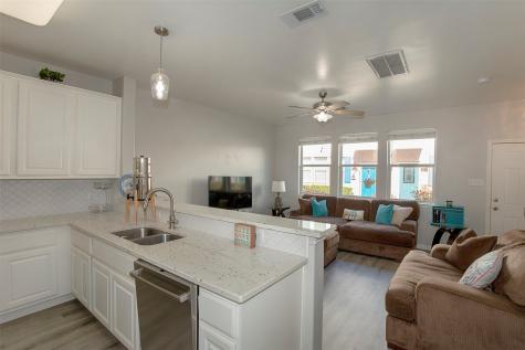 2035 Kemah Village Drive Kemah TX 77565