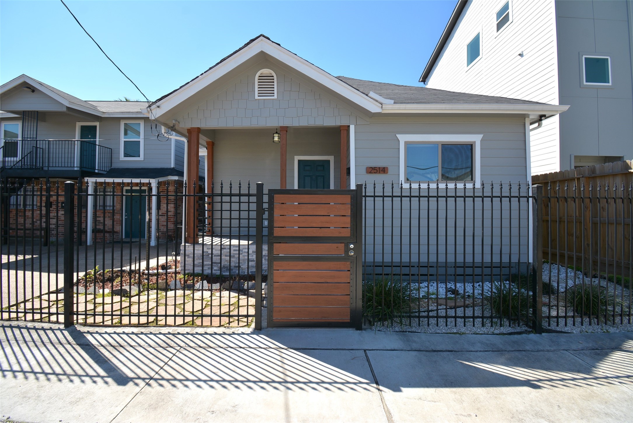 2514 Anita Street Houston TX 77004