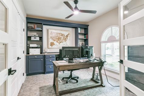 11642 Cypresswood Drive Houston TX 77070