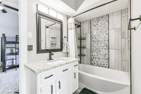11642 Cypresswood Drive Houston TX 77070