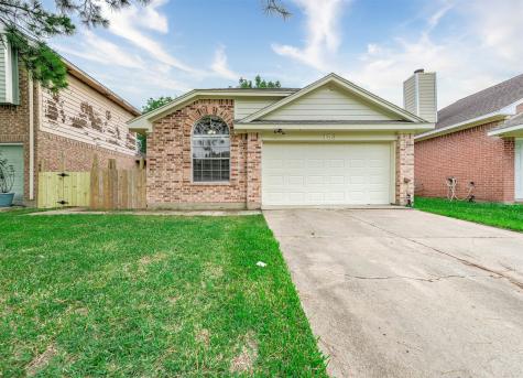 103 Avocado Street Lake Jackson TX 77566