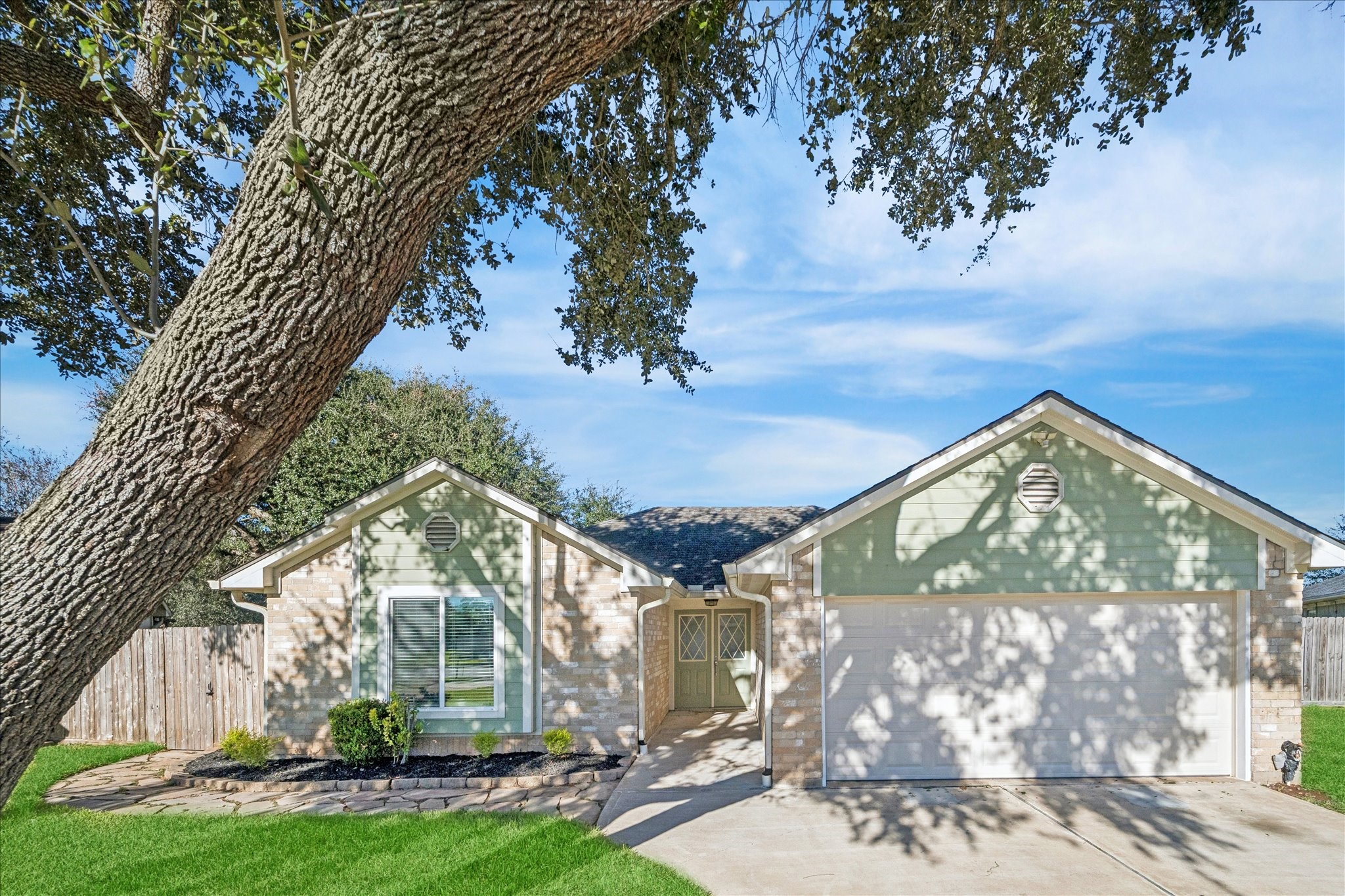 3123 W Heatherock Circle Sugar Land TX 77479