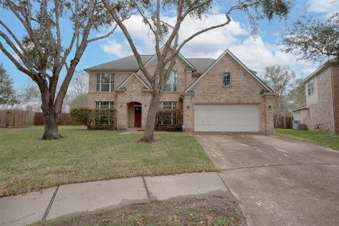 2402 Hidden Creek Drive Pearland TX 77581