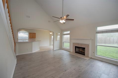 2402 Hidden Creek Drive Pearland TX 77581