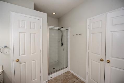 2402 Hidden Creek Drive Pearland TX 77581