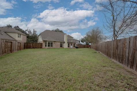 2402 Hidden Creek Drive Pearland TX 77581
