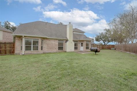 2402 Hidden Creek Drive Pearland TX 77581