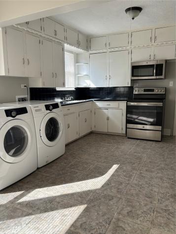 1411 W 34th Street Houston TX 77018